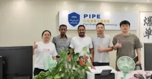 Costa Rican customer discussing a highway guardrail project with the China Guardrail team